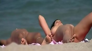 Exhibitionist Babe Outdoor MILF Blowjob 
